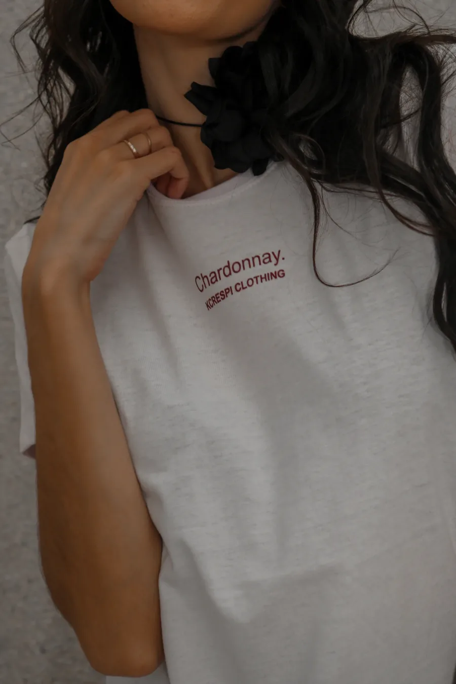 T-shirt feminina 100% Algodão Estampa Chardonnay wine, combina com jeans, alfaiataria, perfeito para o dia a dia. Monte Looks despojados e super confortáveis.