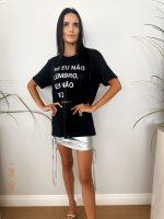 T-shirt Unissex 100% Algodão Estampa Se Eu Não Lembro Eu não fiz é a peça perfeita para um look estiloso, gringo, diferente, jovem, in, versátil, trend, combina com jeans, alfaiataria, perfeito para o dia a dia e despojado para usar a noite. Monte Looks despojados e super confortáveis.