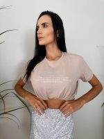 T-shirt Unissex 100% Algodão Estampa Limite é a peça perfeita para um look estiloso, gringo, diferente, jovem, in, versátil, trend, combina com jeans, alfaiataria, perfeito para o dia a dia e despojado para usar a noite. Monte Looks despojados e super confortáveis