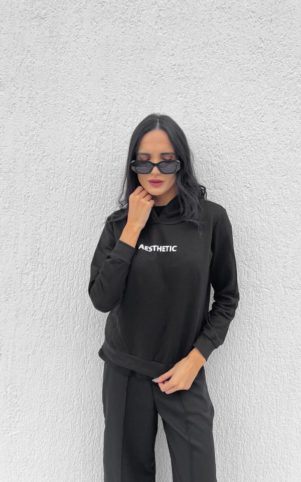 Moletom Feminino Liso com Capuz Tendência Estampa Aestheric Preto