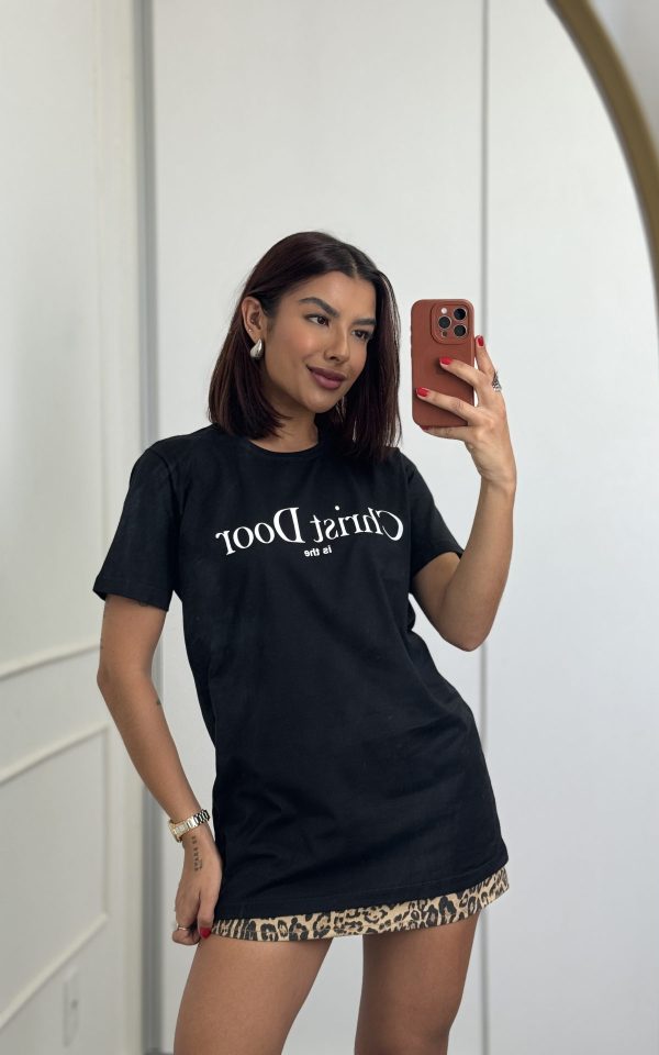 tshirtfemininacrhistdoor
