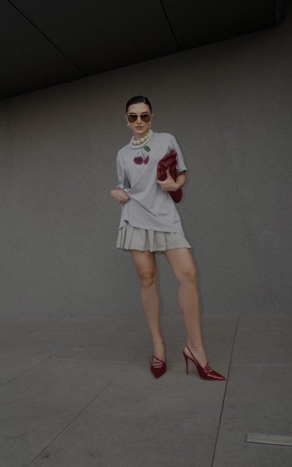 T-shirt Feminina 100% Algodão Cereja Tendência Cinza