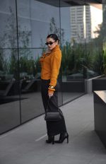 Saia Feminina Midi Ribana