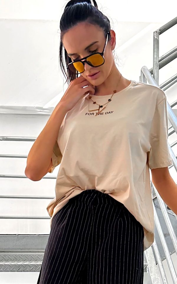 T-shirt Feminina 100% Algodão For The Day Bege